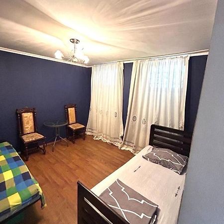 Апартаменты Booboo Flat In Italian Yard Тбилиси Экстерьер фото